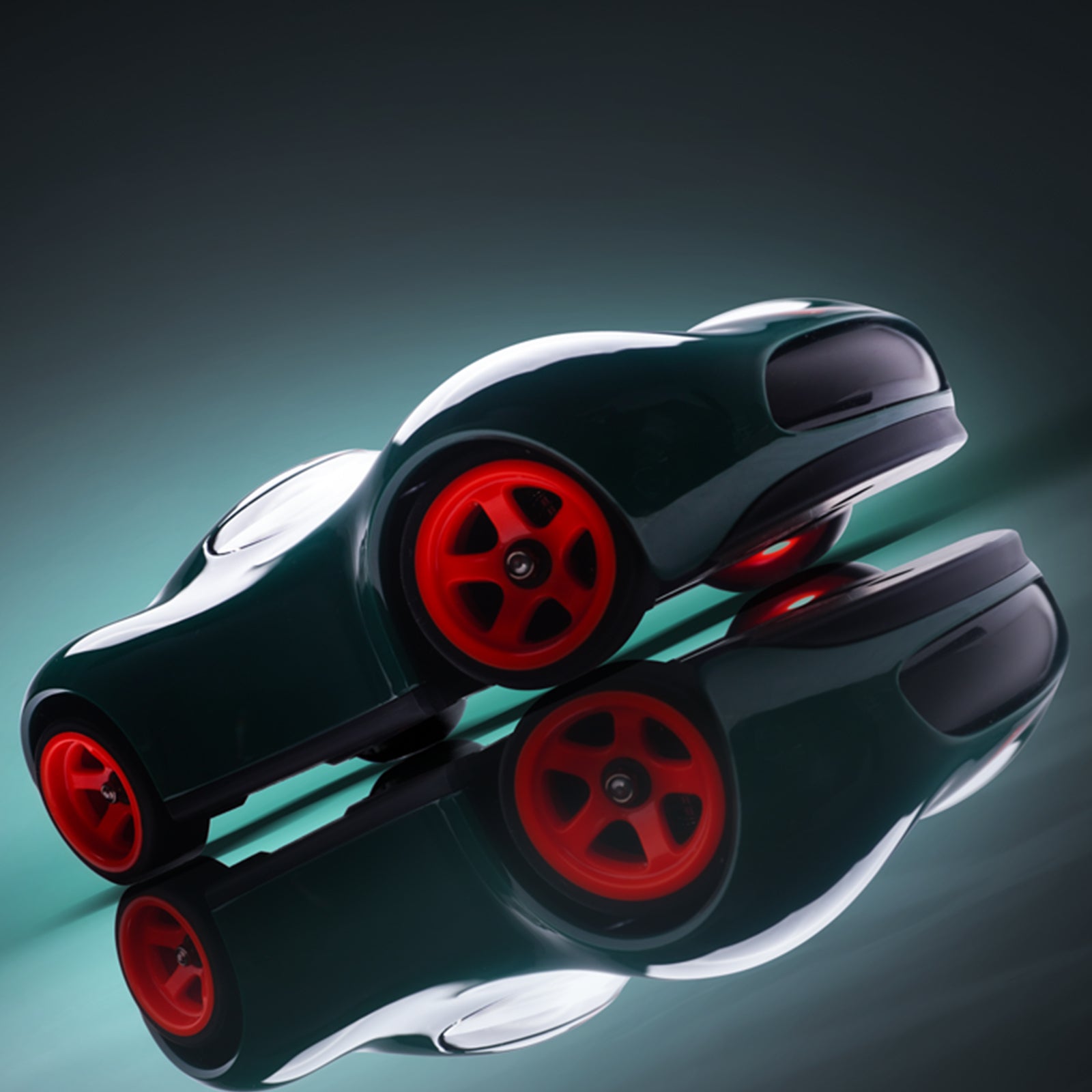 Speedster Rechargeable Remote Control Sport Racing Car - British Racing Green